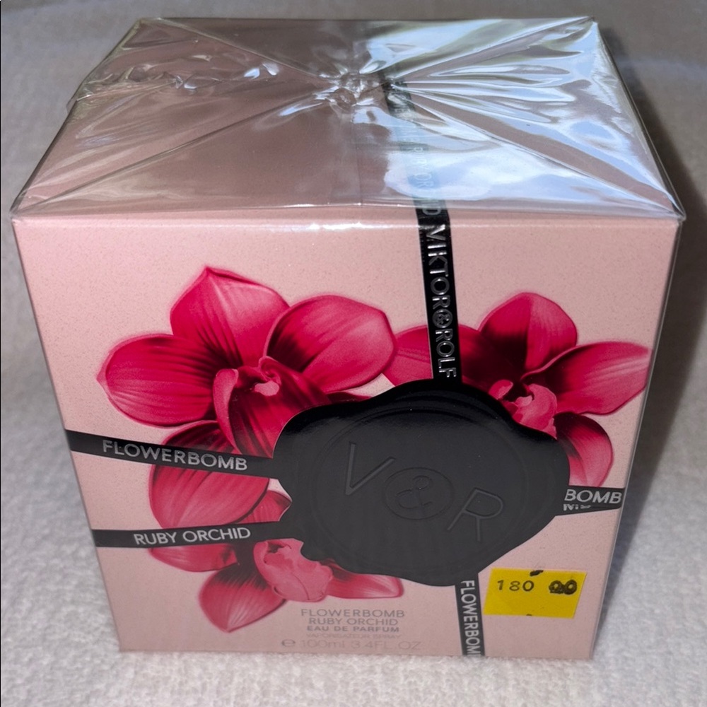 Viktor & Rolf Flowerbomb Ruby Orchid